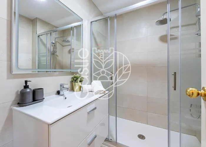 Vacacional A 10 Min Puerto De Benalmadena Y La Carihuela Piscina Playa Parking Gratis *